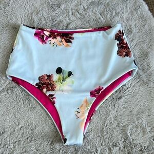 Praia by Dayanara Duran High Waisted Bikini Bottom S